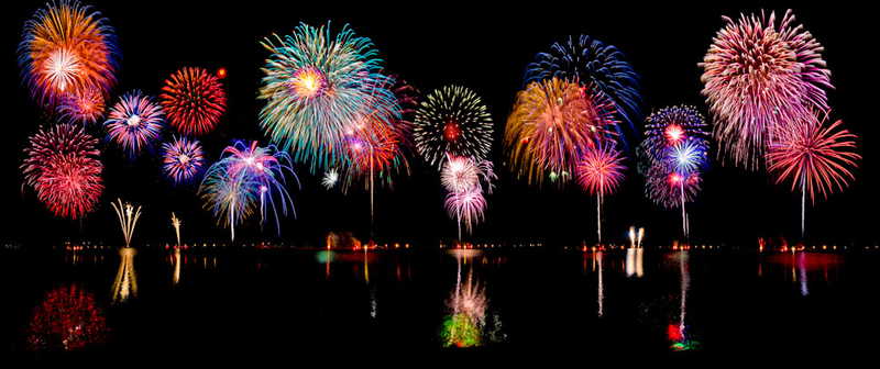 Illustration for article titled 111 Awesome Photos Of Fireworks